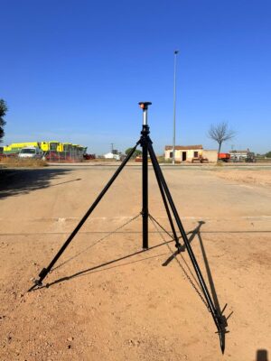 Tripode de hierro