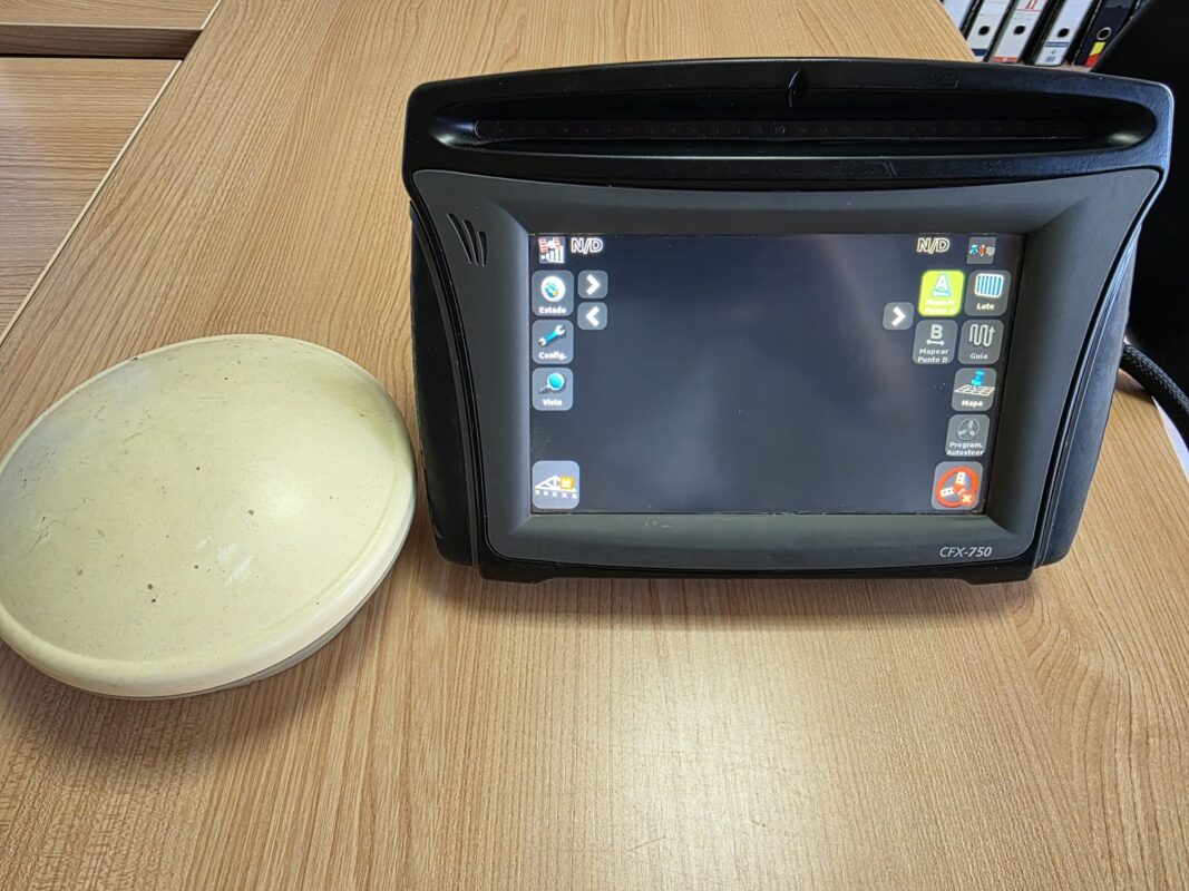 GPS Trimble CFX-750 RTK